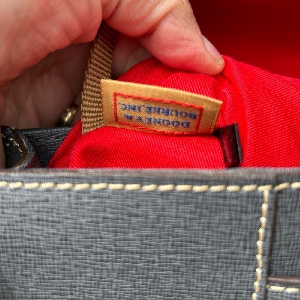 Dooney & Bourke Casey Saffiano Leather Denim Shoulder Purse Like New - Picture 6 of 13
